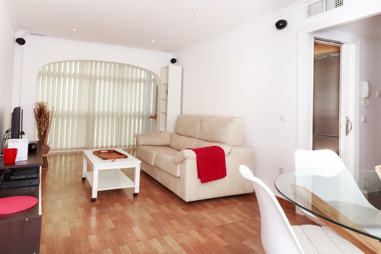 Wonderful Holidays Malaga Exterior photo